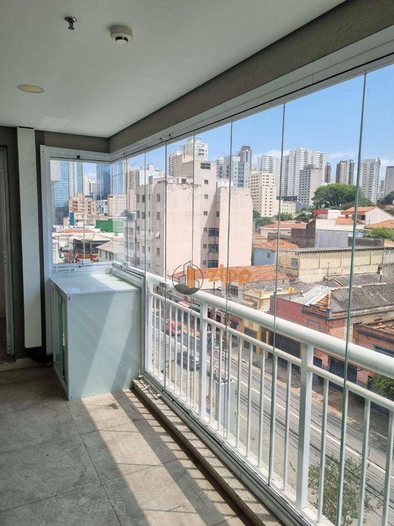 Apartamento para alugar com 2 quartos, 60m² - Foto 53