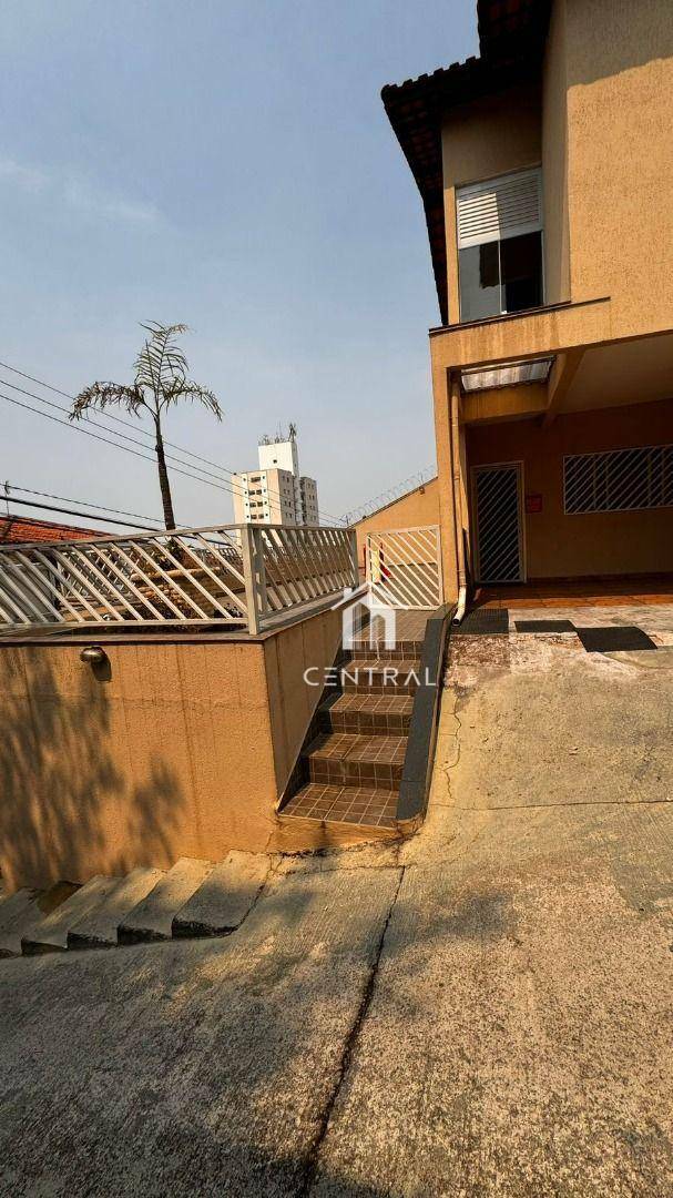 Sobrado à venda com 3 quartos, 200m² - Foto 28