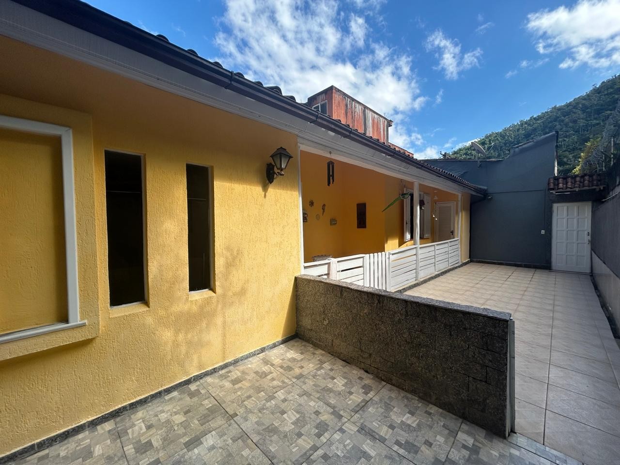 Casa à venda com 3 quartos, 83m² - Foto 5