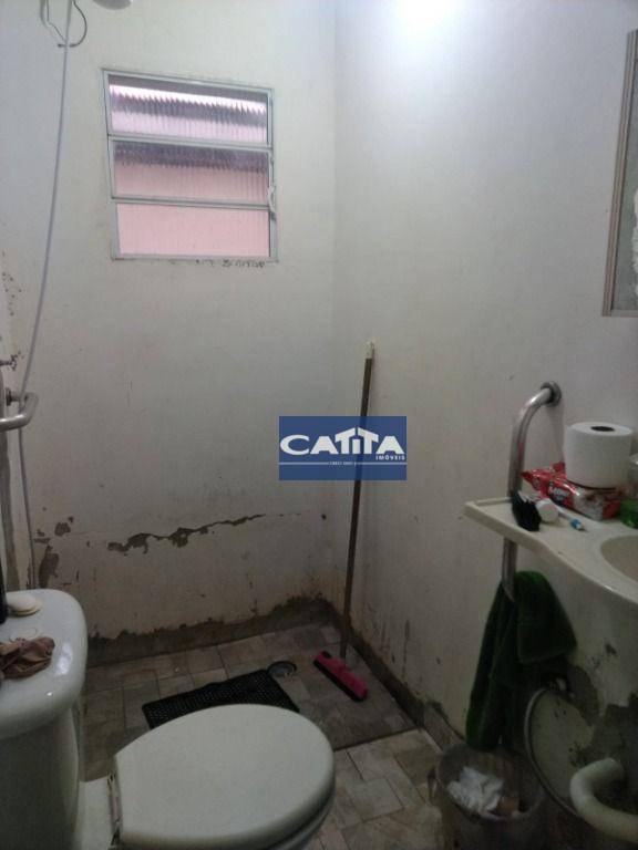 Sobrado à venda com 6 quartos, 200m² - Foto 10