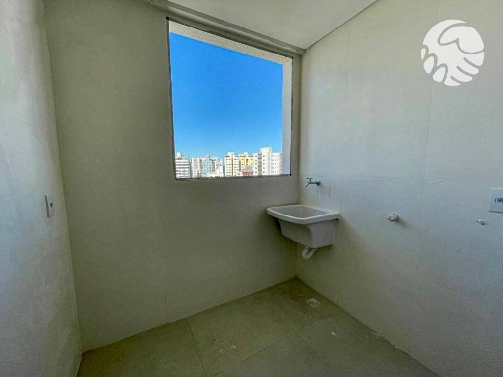 Apartamento à venda com 1 quarto, 40m² - Foto 8