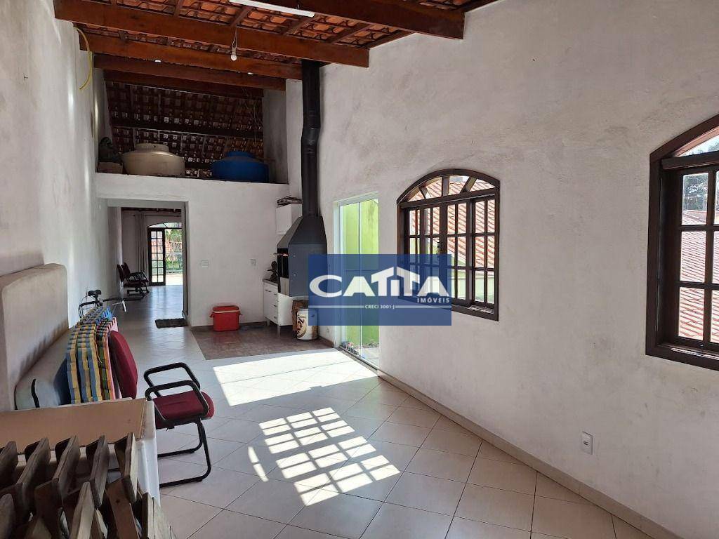 Casa à venda com 3 quartos, 218m² - Foto 27