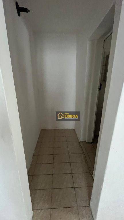 Casa para alugar com 3 quartos, 100m² - Foto 8