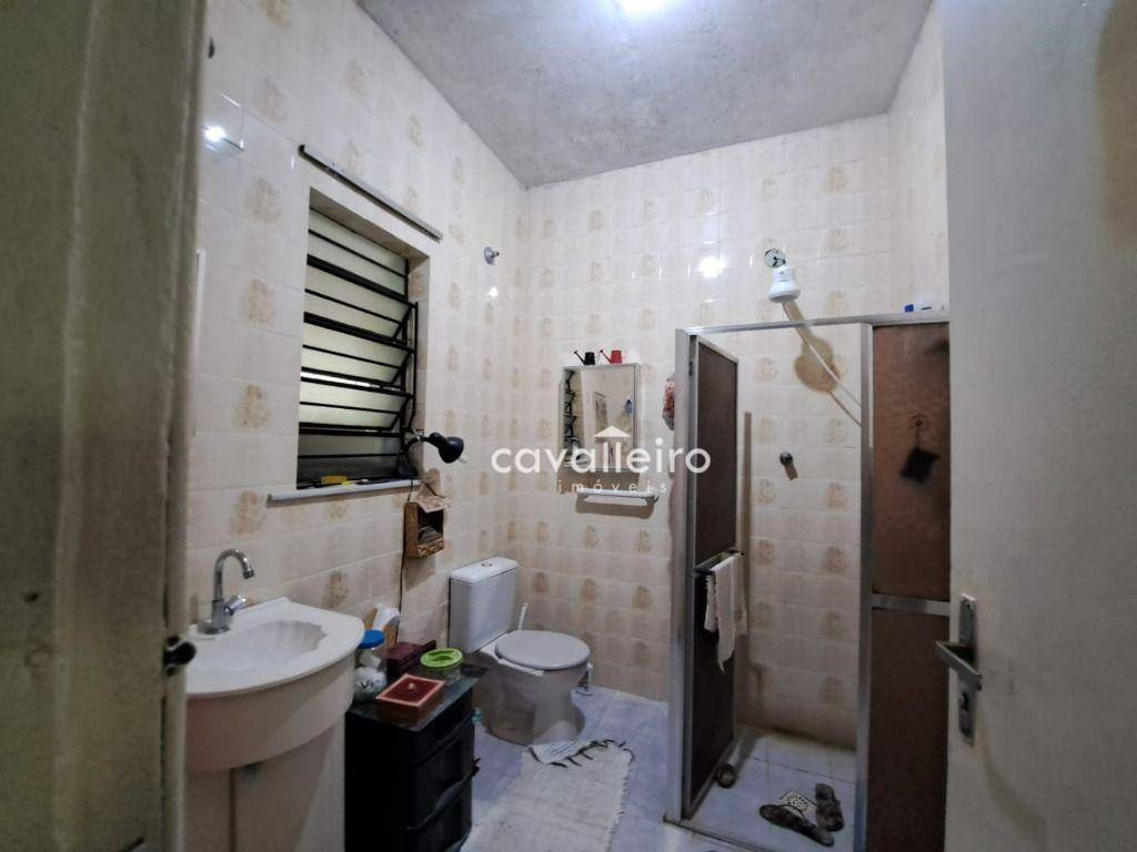 Casa à venda com 4 quartos, 290m² - Foto 37