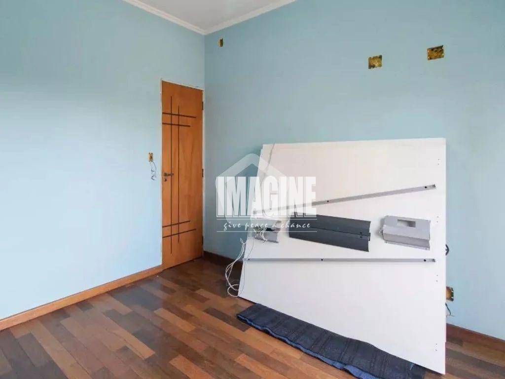 Sobrado à venda com 3 quartos, 250m² - Foto 8