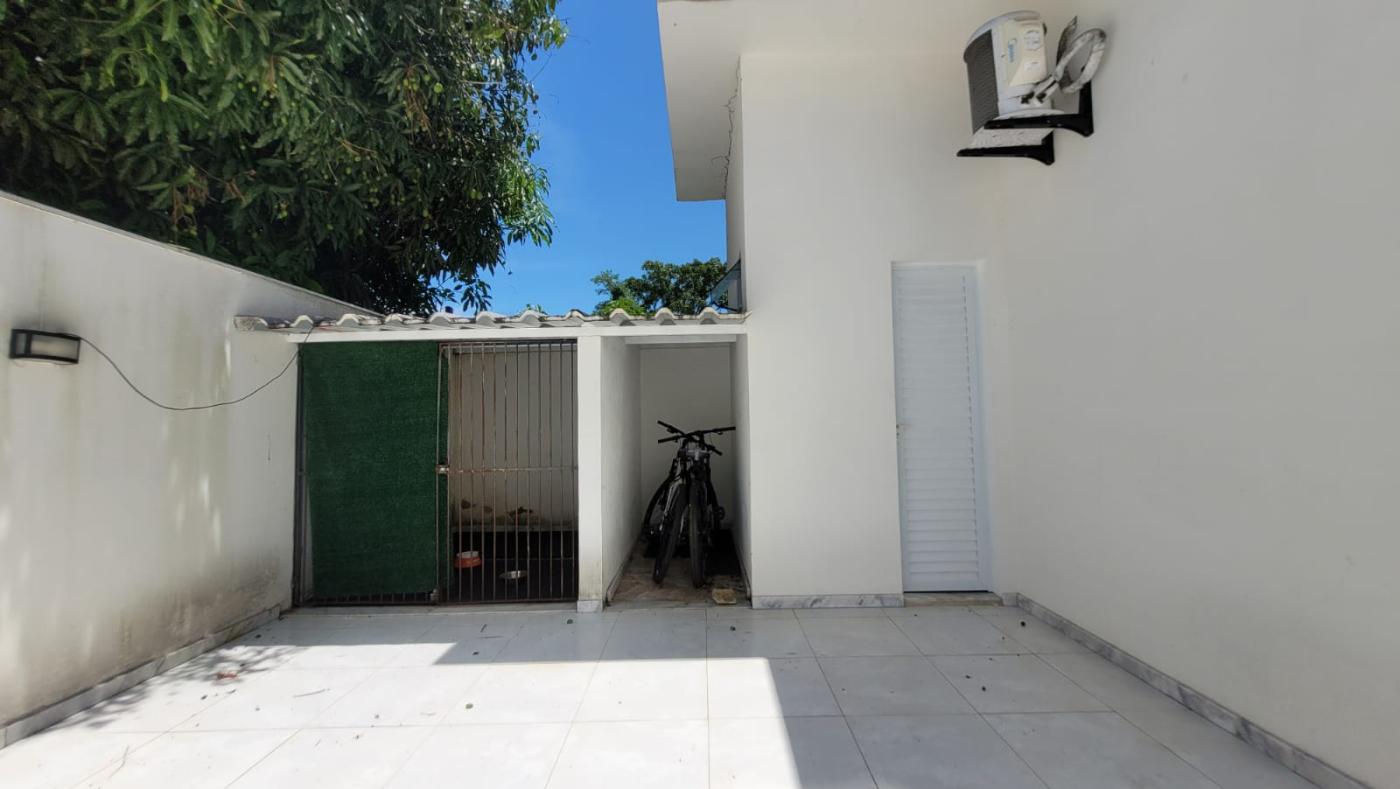 Casa de Condomínio à venda com 4 quartos, 1000m² - Foto 62