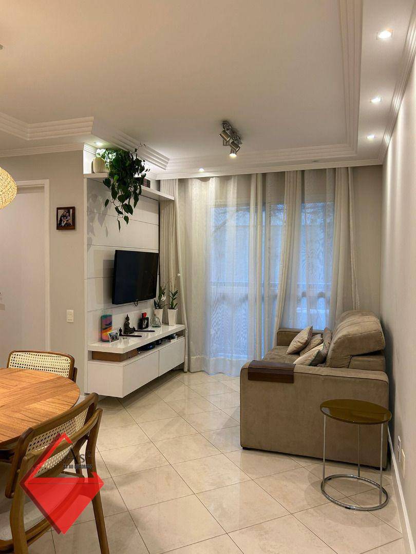 Apartamento à venda com 2 quartos, 58m² - Foto 11