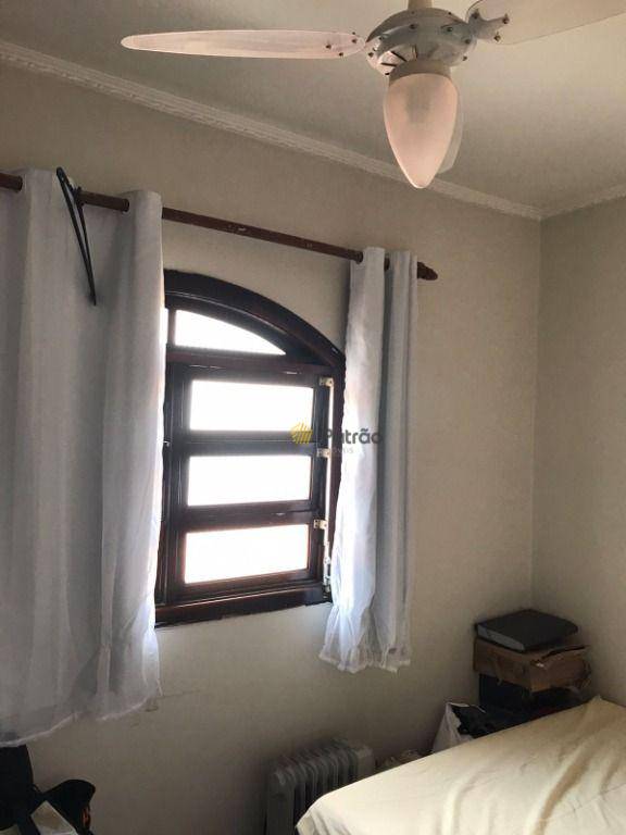 Sobrado à venda com 3 quartos, 230m² - Foto 18