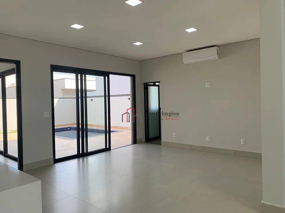 Sobrado à venda com 4 quartos, 312m² - Foto 4