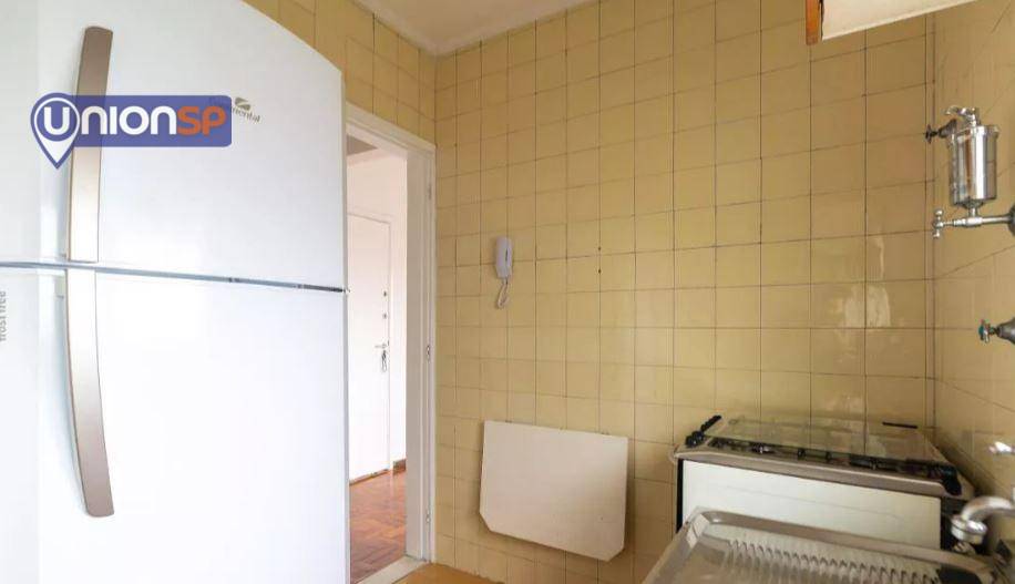 Apartamento à venda com 1 quarto, 32m² - Foto 13