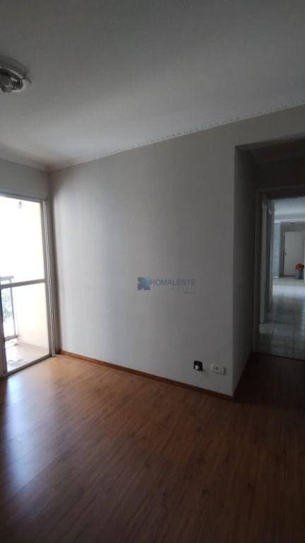 Apartamento à venda com 2 quartos, 58m² - Foto 9