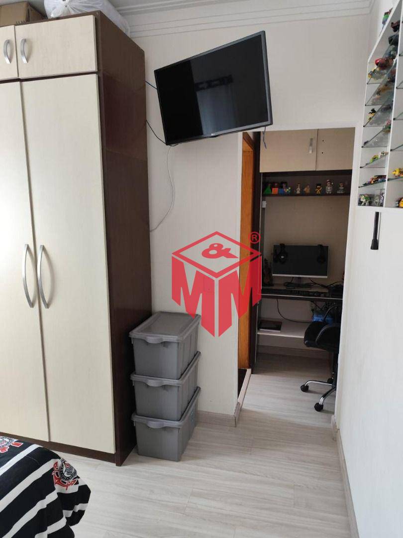 Sobrado à venda com 3 quartos, 228m² - Foto 42