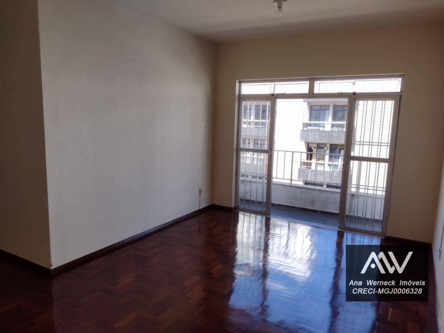 Apartamento para alugar com 3 quartos, 120m² - Foto 8