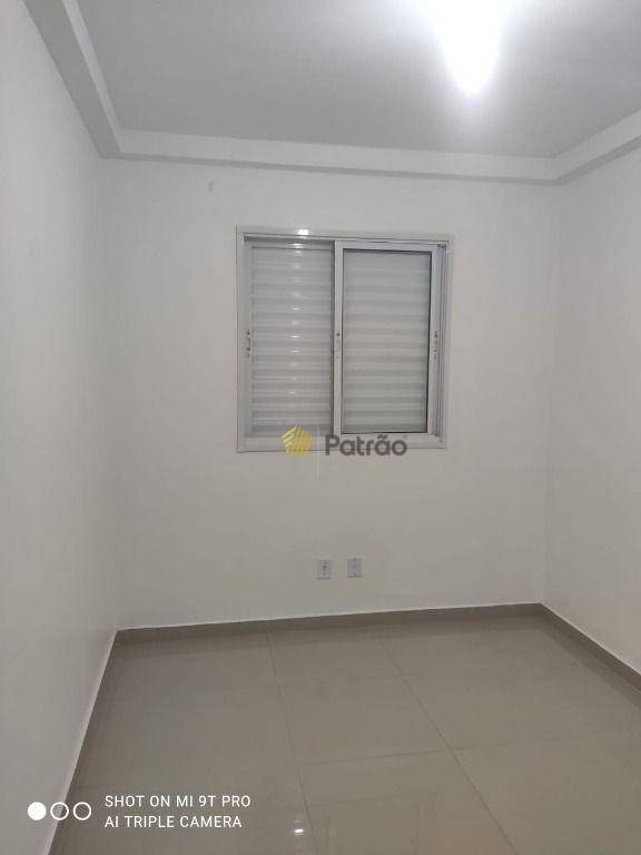 Apartamento à venda com 2 quartos, 49m² - Foto 14