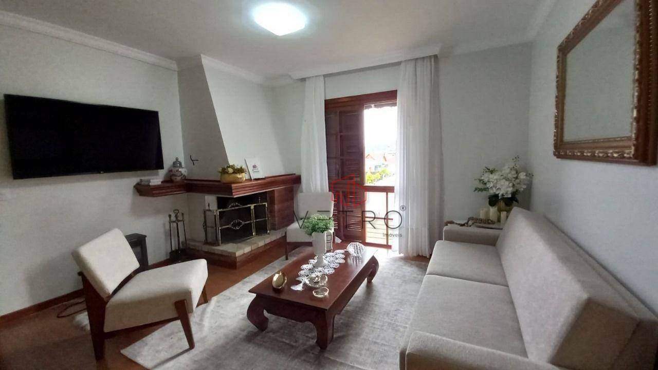 Apartamento à venda com 3 quartos, 168m² - Foto 1