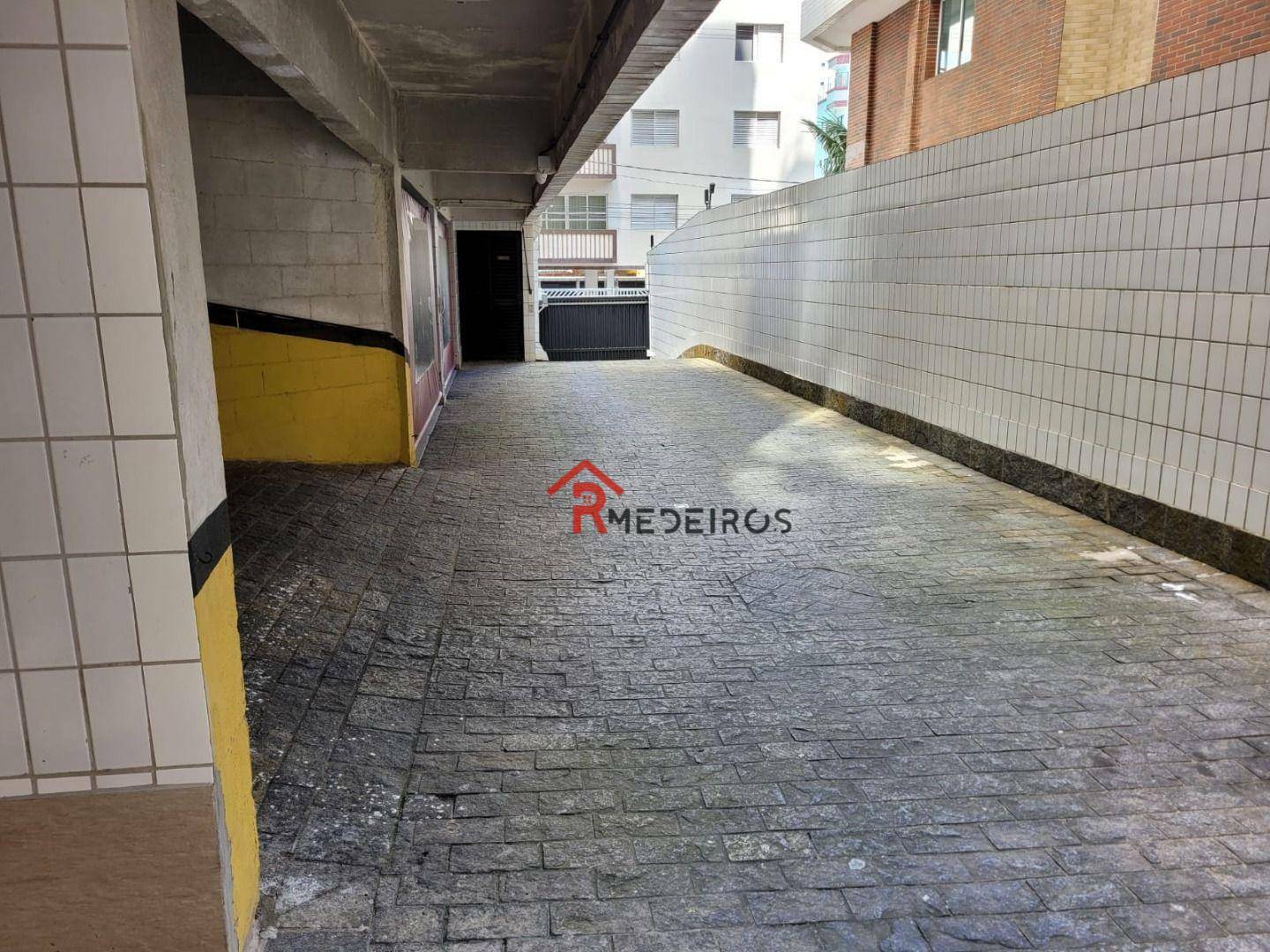 Apartamento à venda com 2 quartos, 95m² - Foto 32