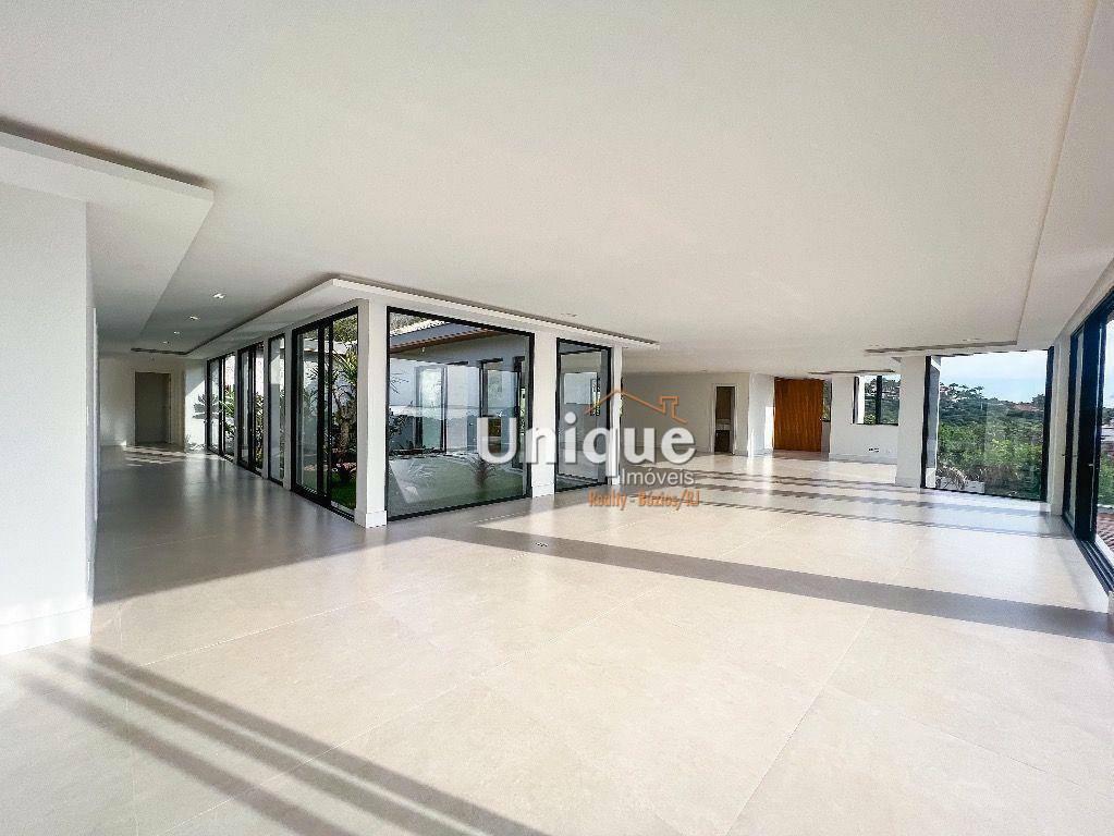 Casa à venda com 5 quartos, 680m² - Foto 9