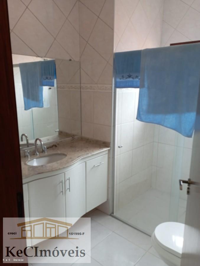 Casa à venda com 5 quartos, 170m² - Foto 10