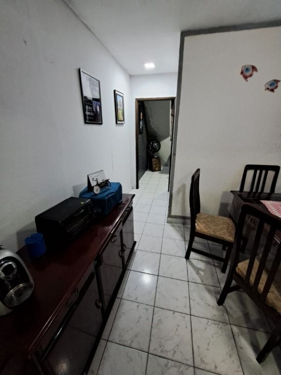 Sobrado à venda com 2 quartos, 120m² - Foto 21