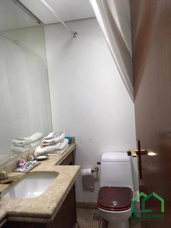 Apartamento à venda e aluguel com 4 quartos, 307m² - Foto 16