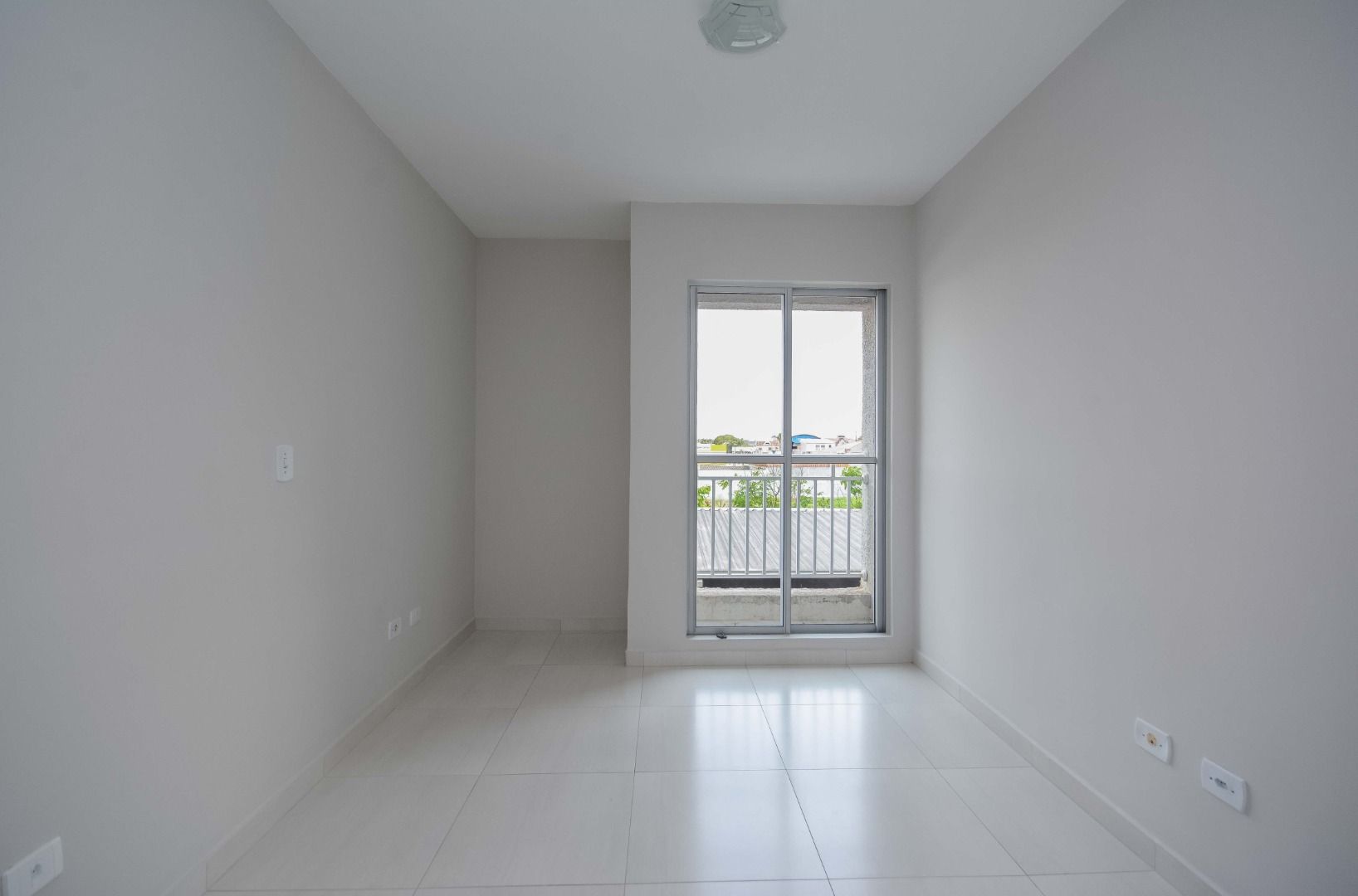 Apartamento para alugar com 2 quartos, 75m² - Foto 37