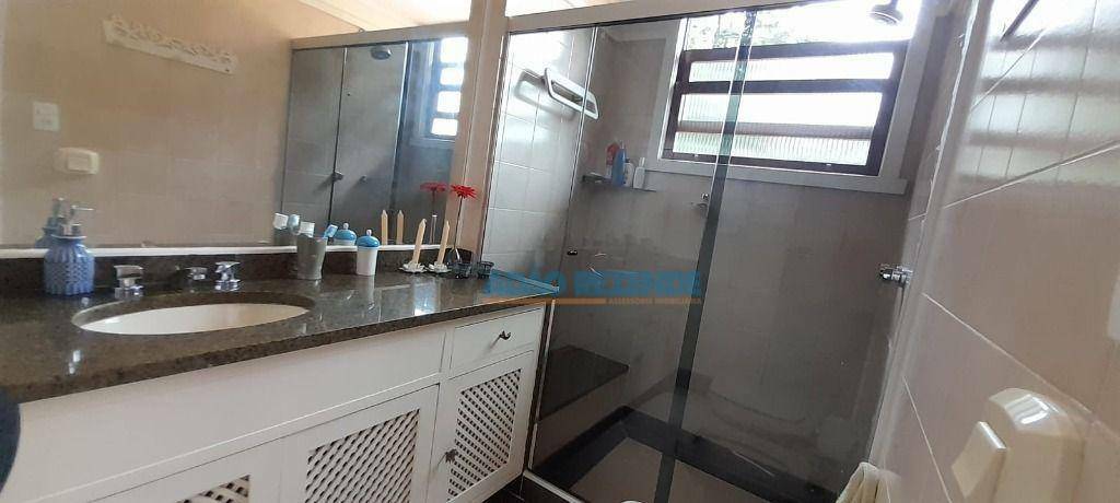 Casa de Condomínio à venda com 3 quartos, 209m² - Foto 40