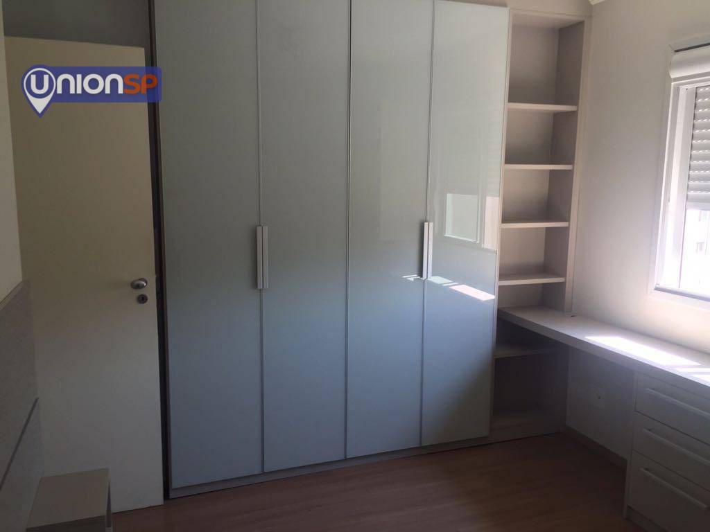 Apartamento à venda com 2 quartos, 62m² - Foto 2