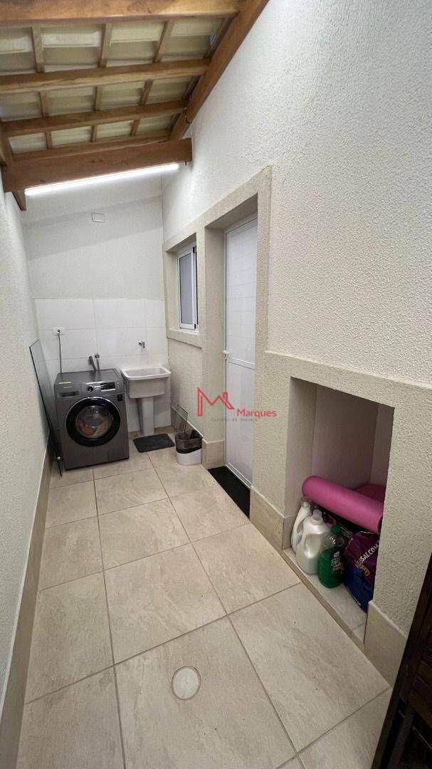 Casa à venda com 2 quartos, 90m² - Foto 18