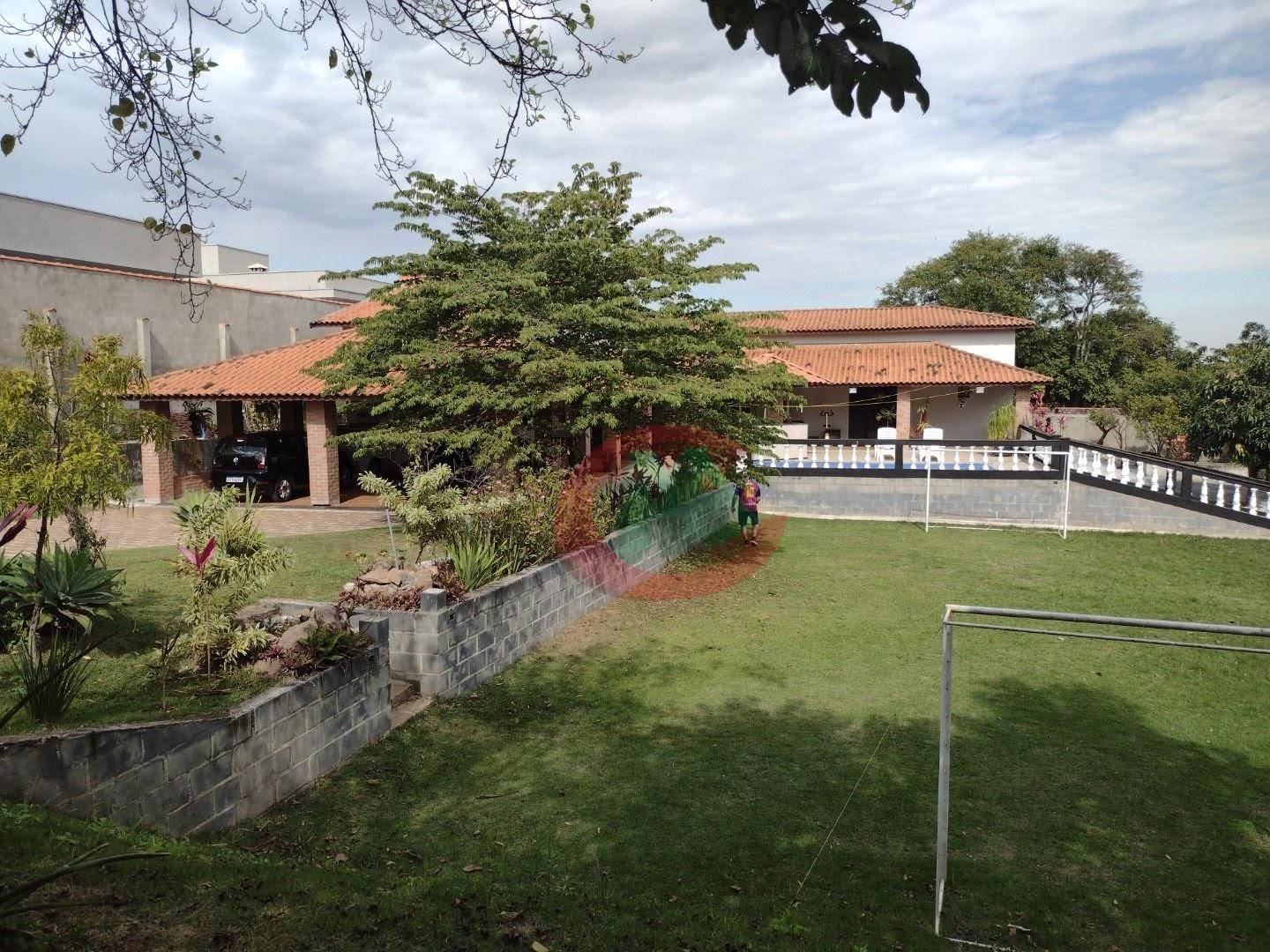 Chácara, 3 quartos, 1700 m² - Foto 2