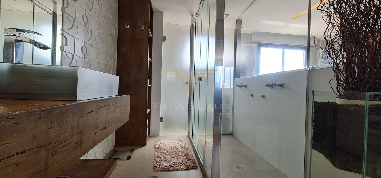 Apartamento à venda com 3 quartos, 146m² - Foto 20