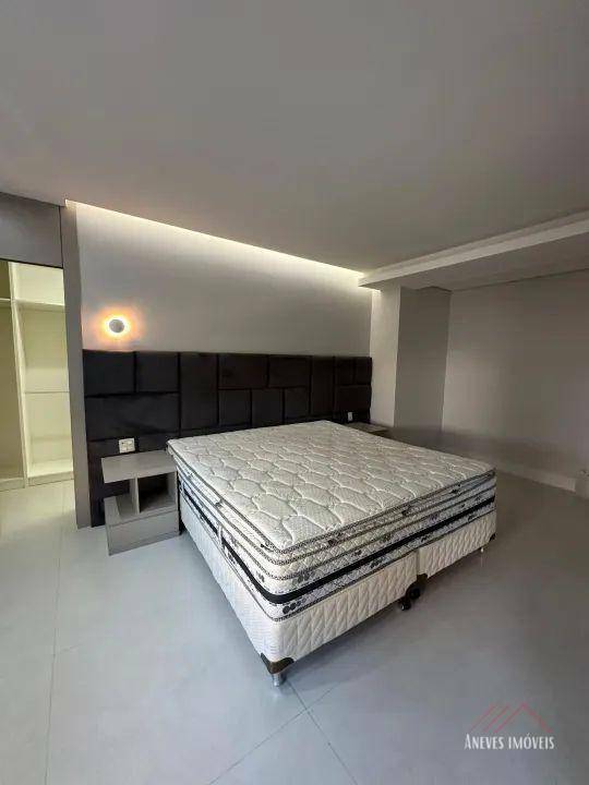 Apartamento à venda com 2 quartos, 134m² - Foto 7