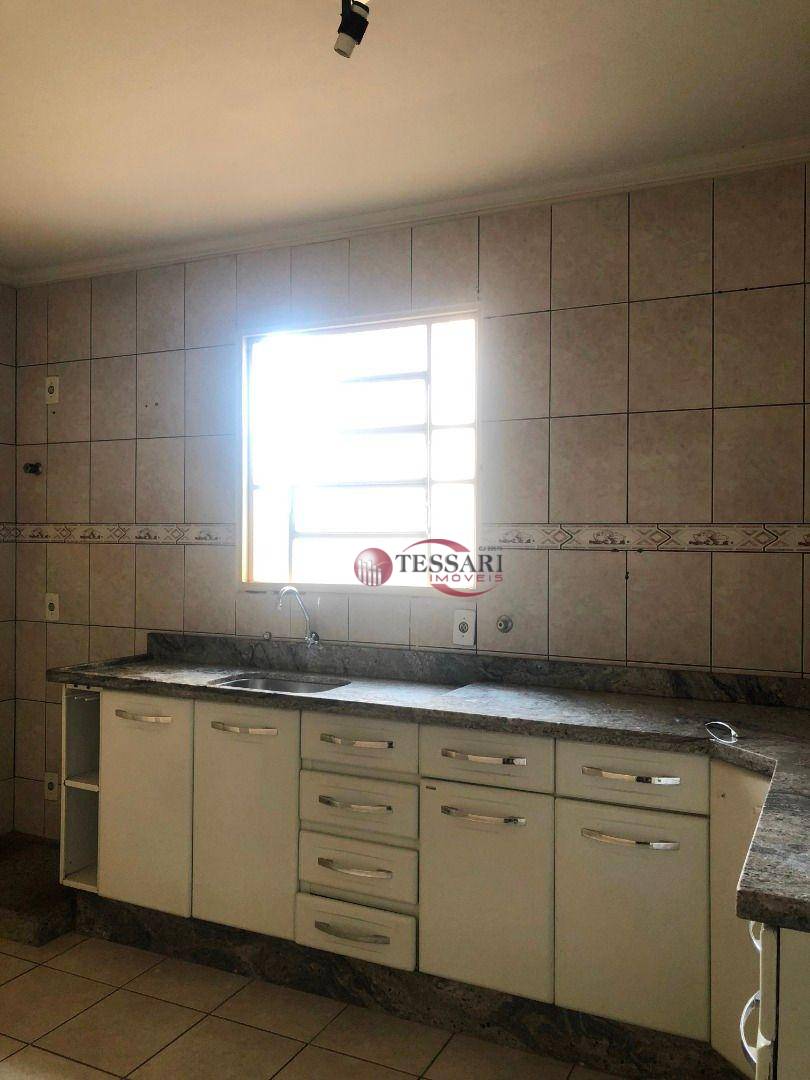 Apartamento para alugar com 2 quartos, 68m² - Foto 5