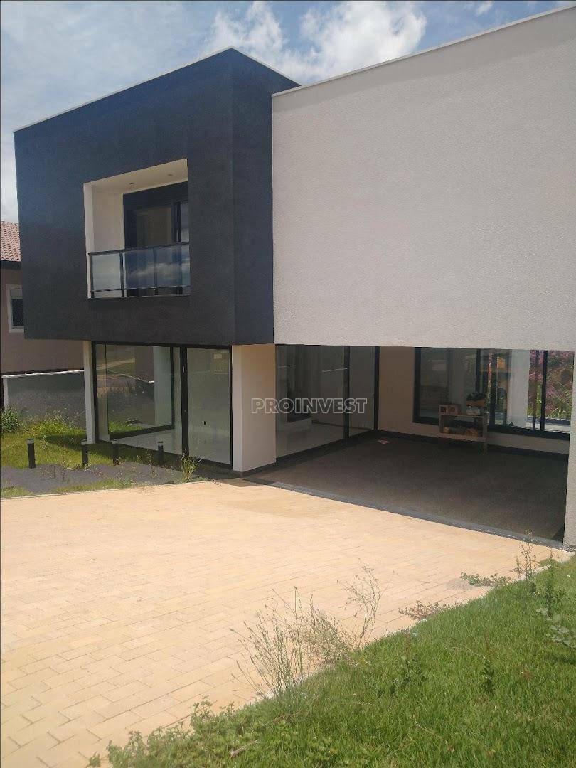 Casa de Condomínio à venda com 4 quartos, 375m² - Foto 2