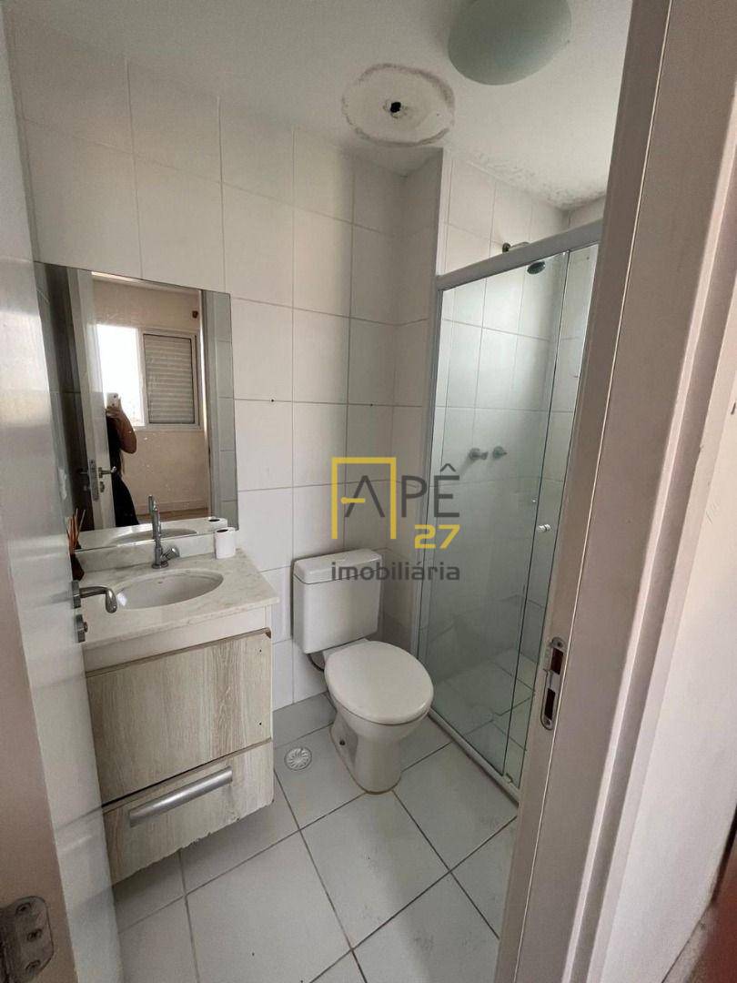 Apartamento para alugar com 2 quartos, 59m² - Foto 8