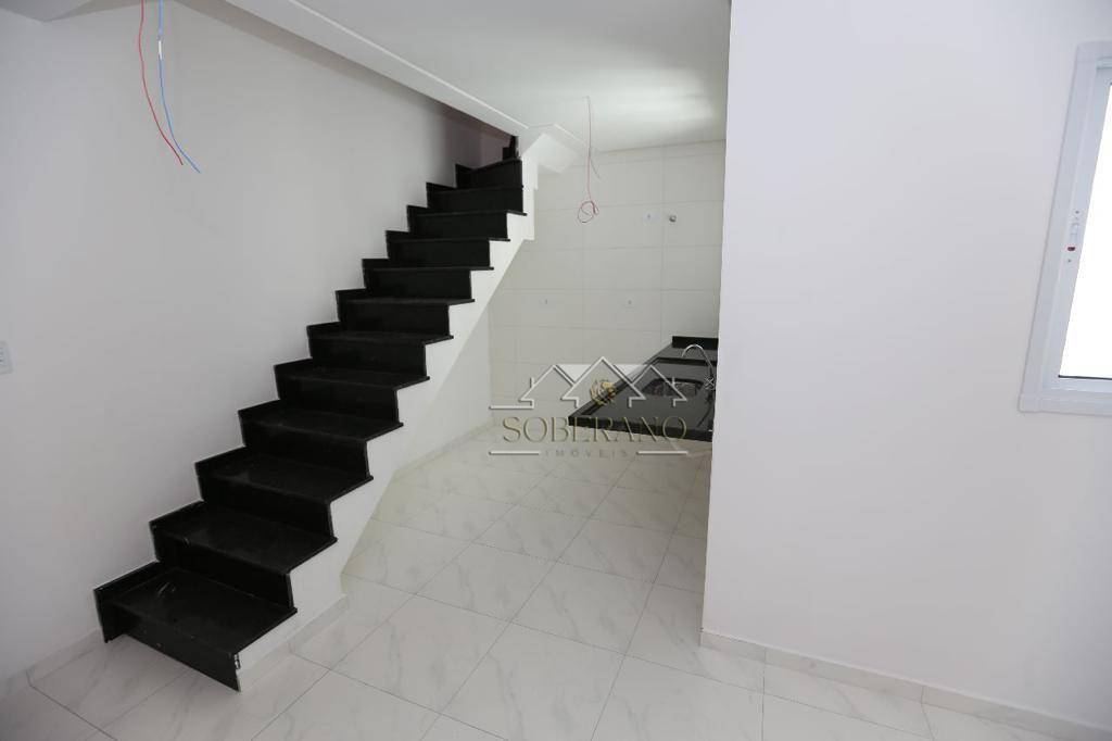 Cobertura à venda com 2 quartos, 80m² - Foto 2