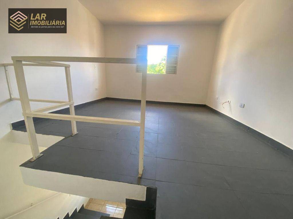 Casa para alugar com 1 quarto, 45m² - Foto 45