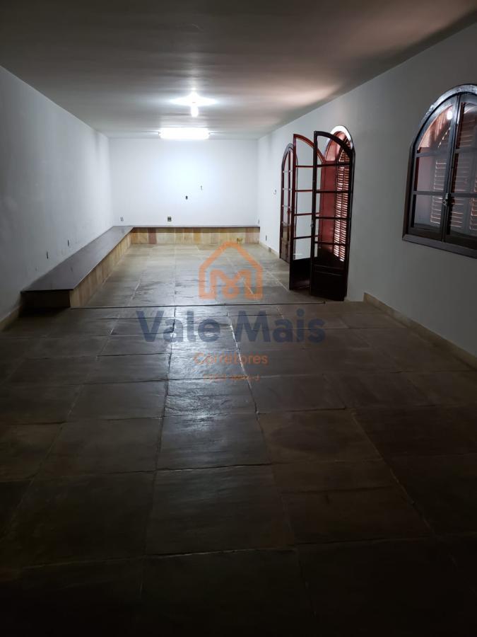 Casa à venda com 7 quartos, 786m² - Foto 17