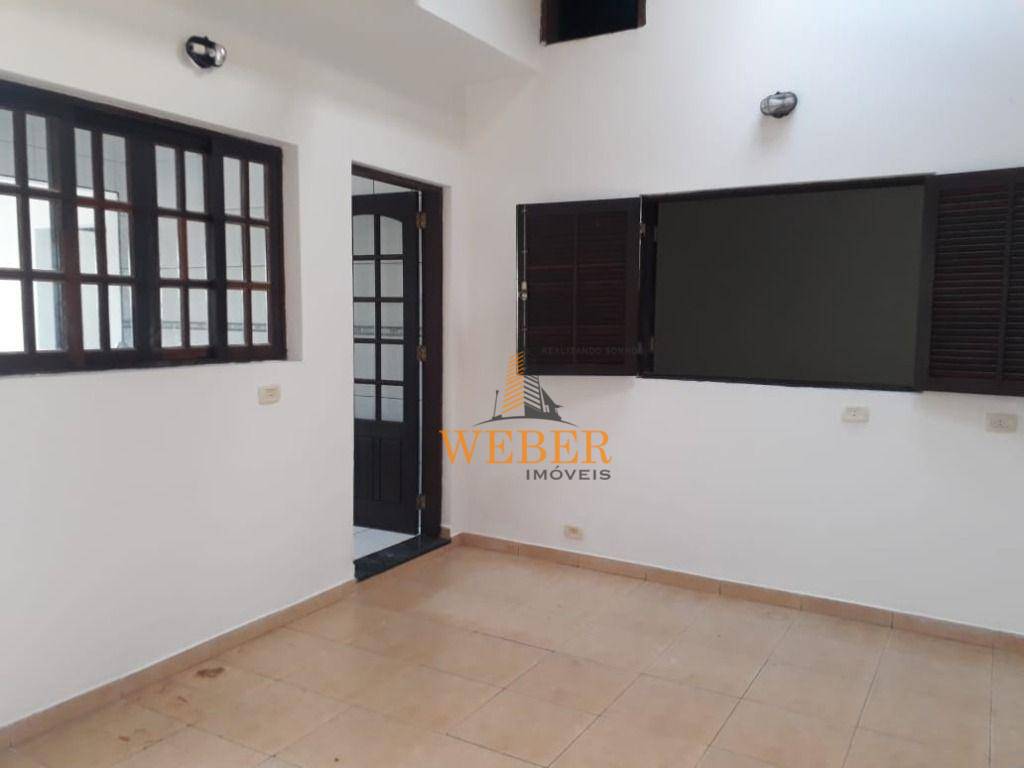 Casa à venda com 2 quartos, 250m² - Foto 9