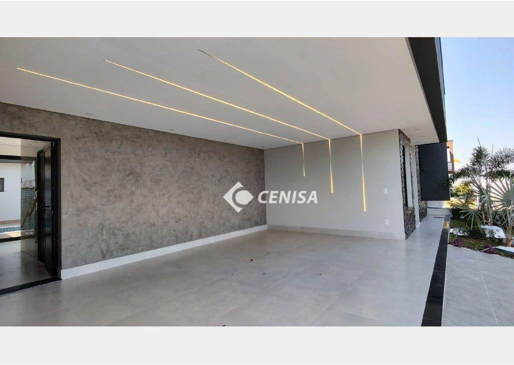 Casa de Condomínio à venda com 3 quartos, 221m² - Foto 2