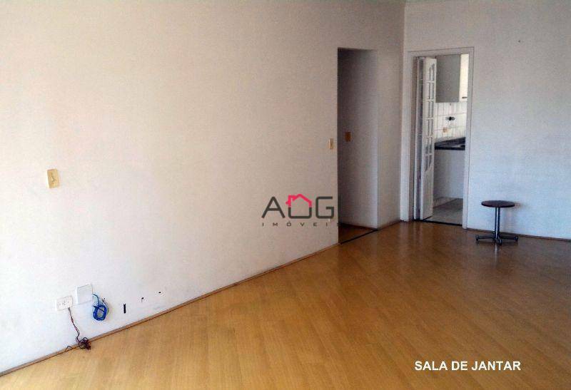 Apartamento à venda com 3 quartos, 101m² - Foto 7