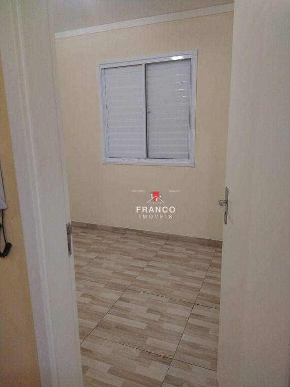 Apartamento à venda com 2 quartos, 48m² - Foto 5