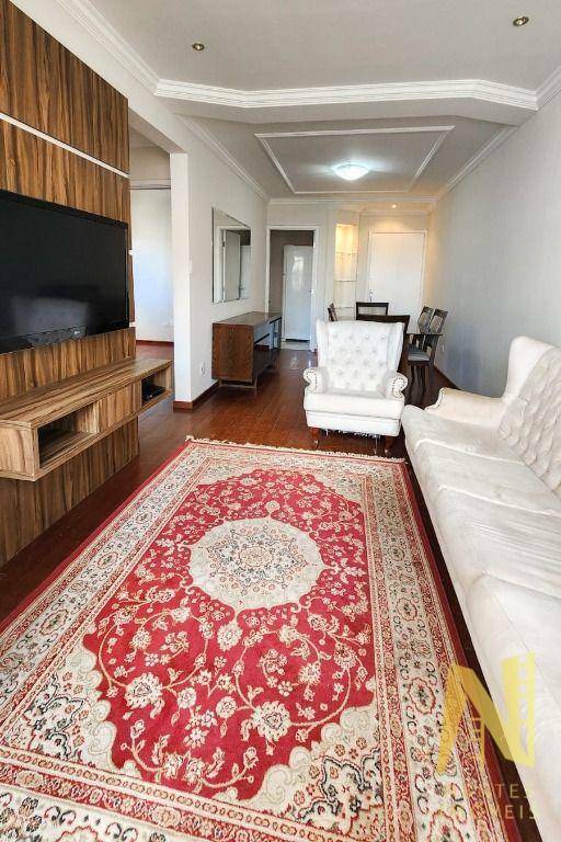 Apartamento à venda com 3 quartos, 74m² - Foto 1