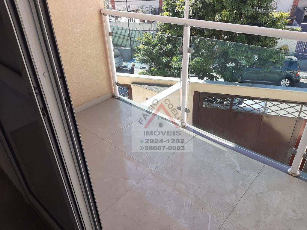 Sobrado à venda com 3 quartos, 190m² - Foto 2