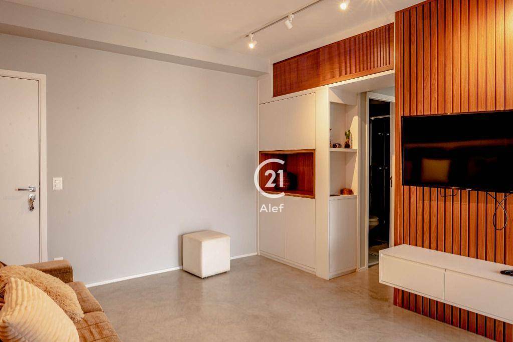 Apartamento à venda com 2 quartos, 70m² - Foto 12