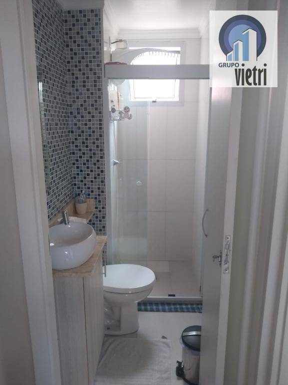 Apartamento à venda com 2 quartos, 40m² - Foto 15