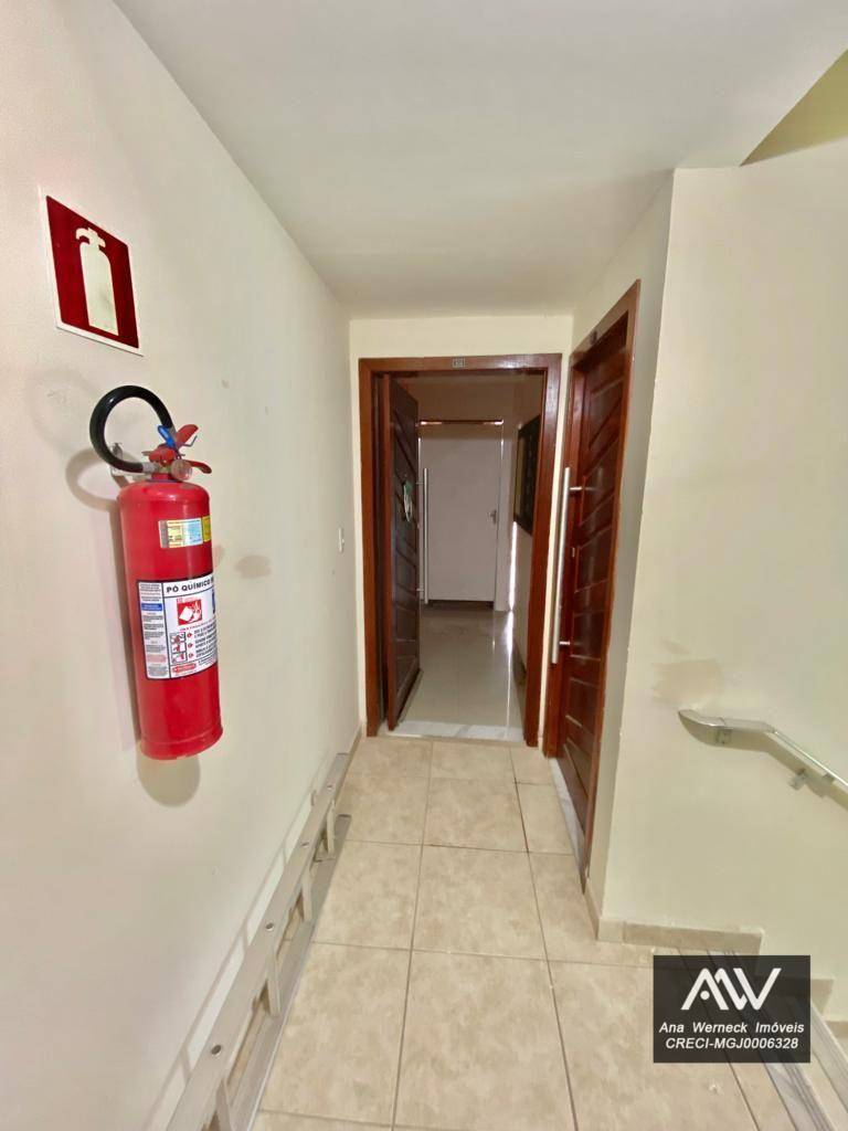 Cobertura à venda com 3 quartos, 180m² - Foto 10