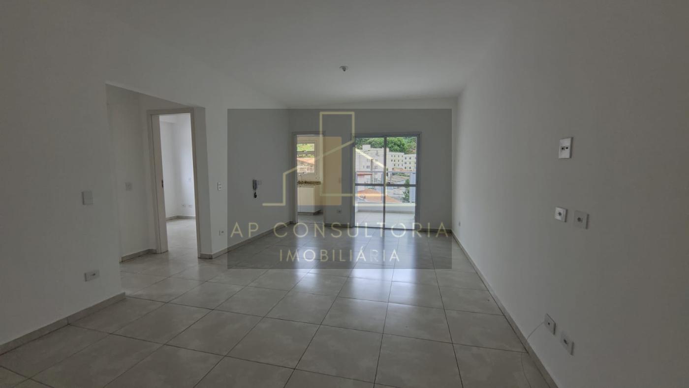 Apartamento para alugar com 2 quartos, 73m² - Foto 1