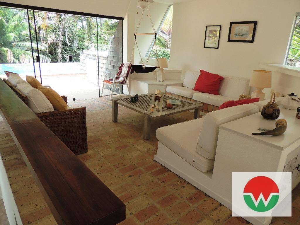 Casa à venda com 4 quartos, 300m² - Foto 13