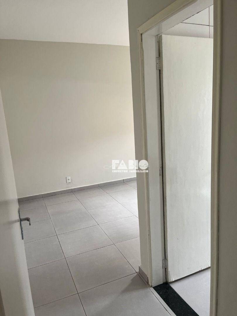 Casa à venda com 2 quartos, 99m² - Foto 17