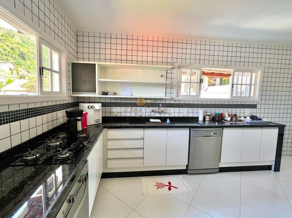 Casa à venda com 5 quartos, 370m² - Foto 10